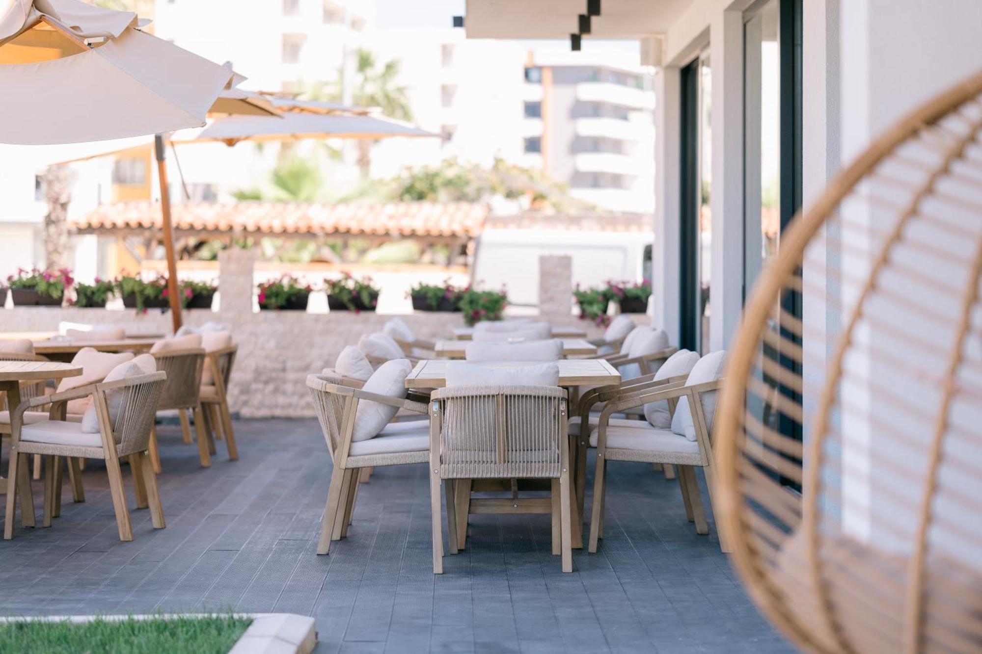 Hotel Teuta أولتْسي المظهر الخارجي الصورة